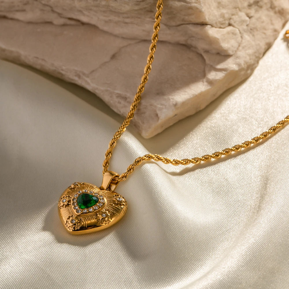 Enchanted Heartbeats Necklace