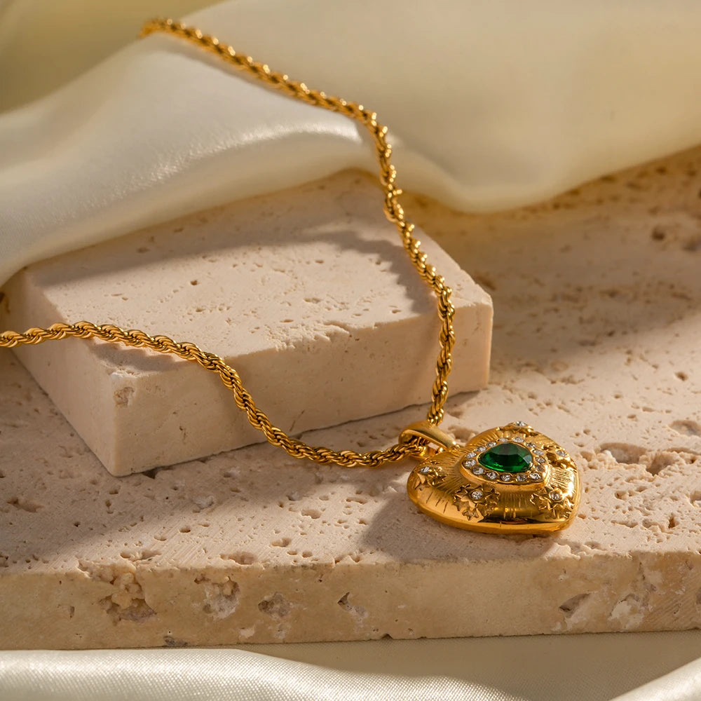 Enchanted Heartbeats Necklace