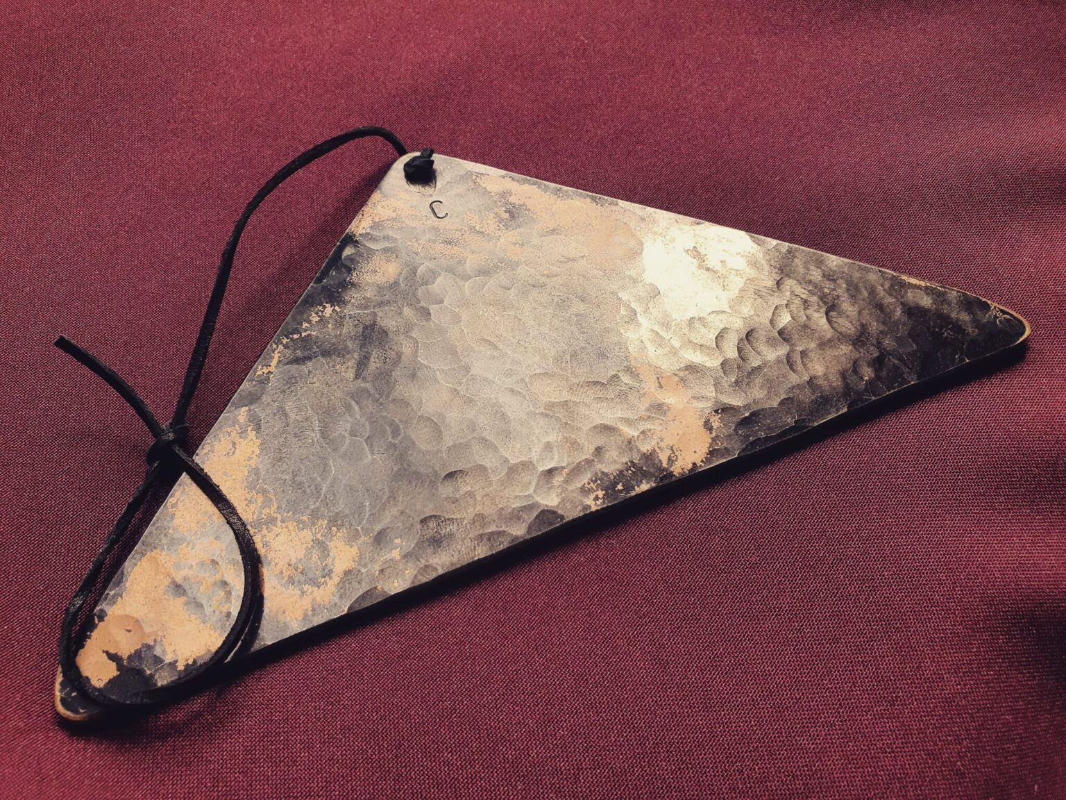 Sound plate