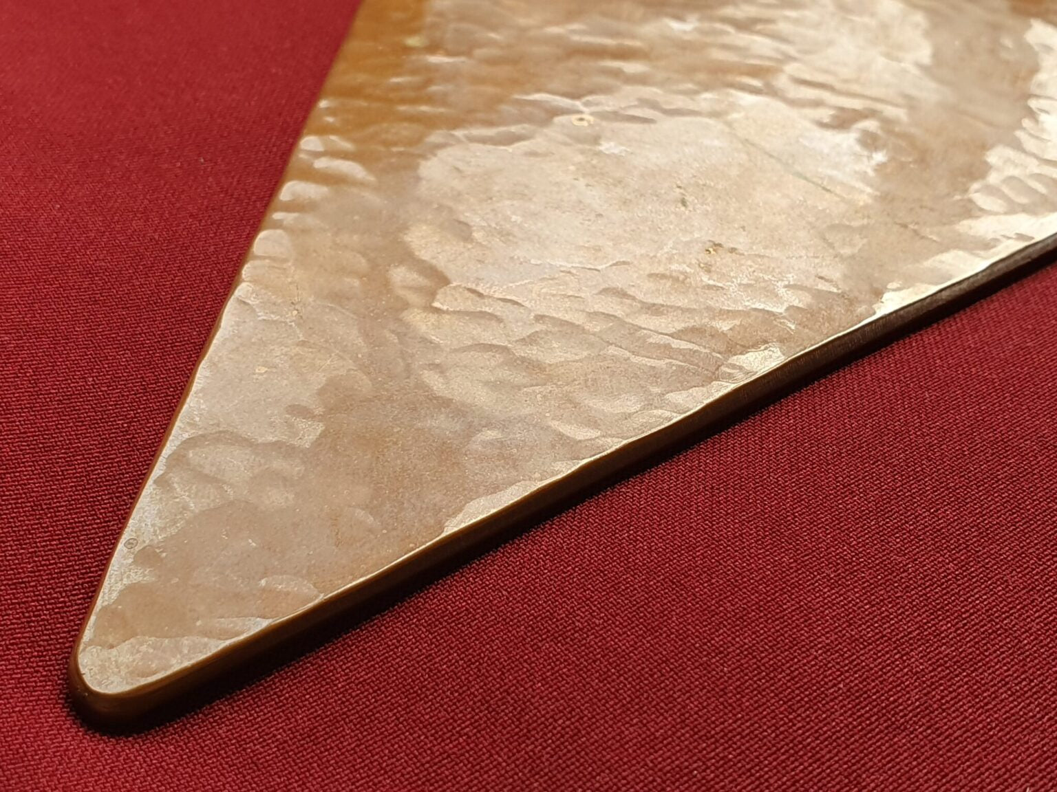 Sound plate